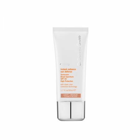 Instant Radiance SPF 40 Light/medium